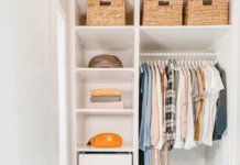 Minimalizm w szafie: opcje na bezstresową segregację ubrań i porządek na lata Minimalizm w szafie