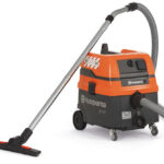 Odkurzacz budowlany z otrząsaczem