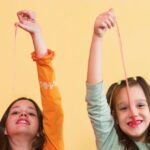 soda-oczyszcza-dywan-z-zucia