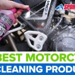 myc-ie-plastykow-motocykla-sprayem-chemicznym-1770655023